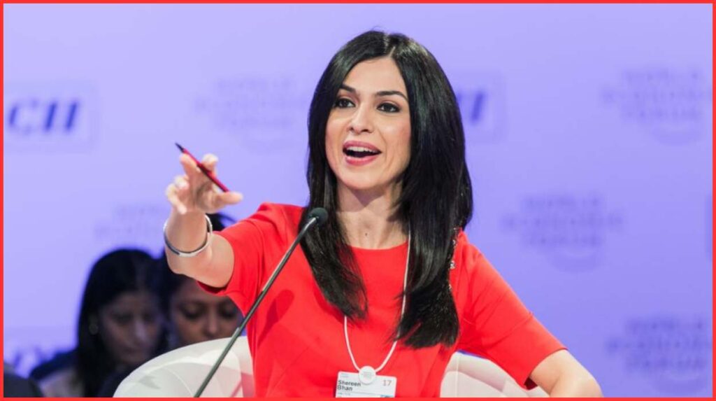 Female News Anchor in India